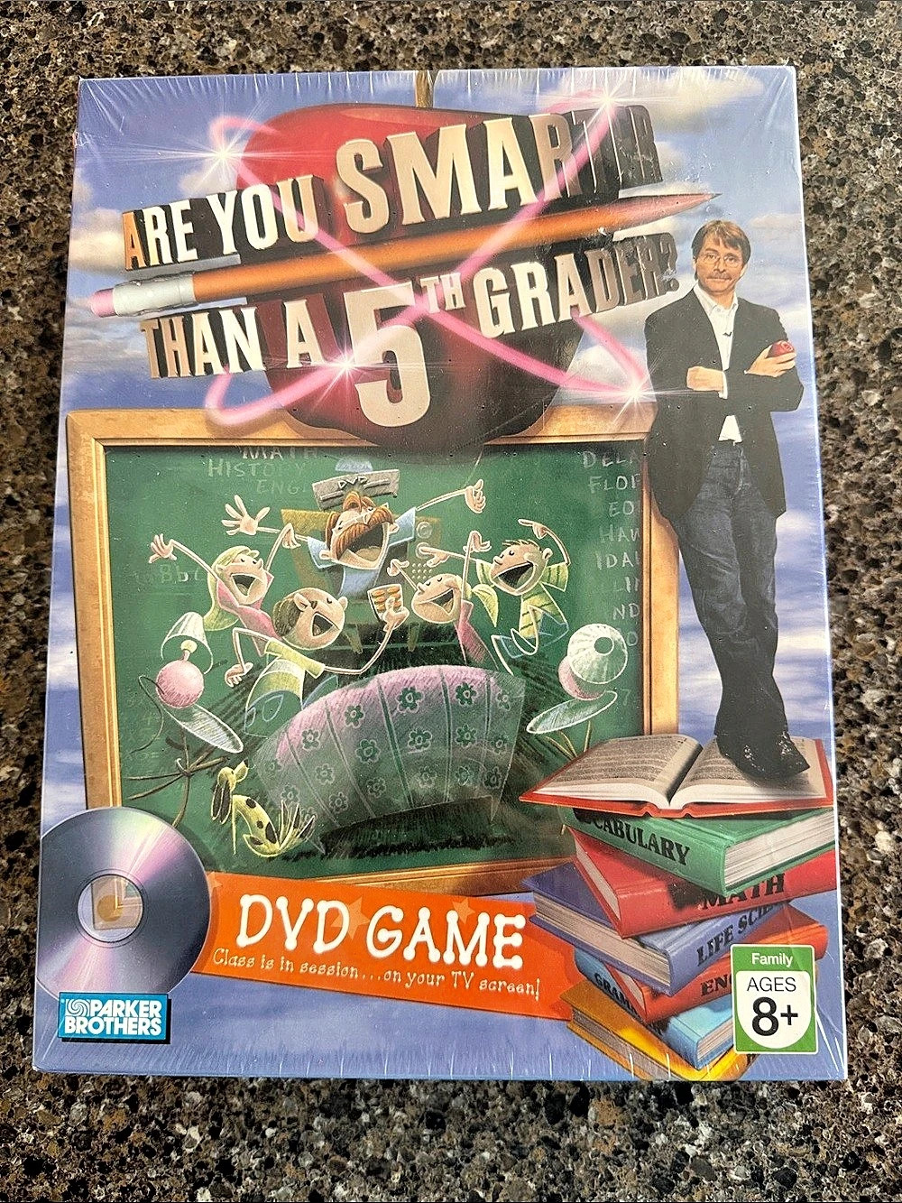 2007 NEW Parker Brothers "Are You Smarter Than a 5th Grader?" DVD Game NWT